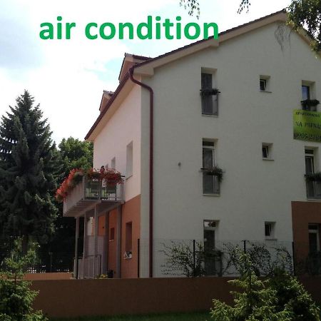 Park - Apartmany Na Prenajom Nové Mesto nad Váhom Exterior foto
