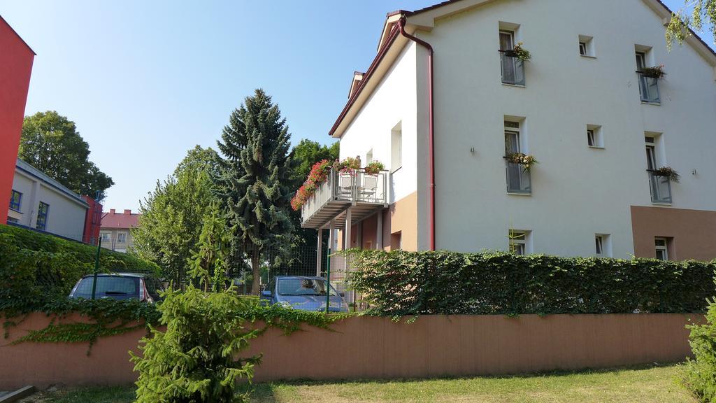 Park - Apartmany Na Prenajom Nové Mesto nad Váhom Exterior foto